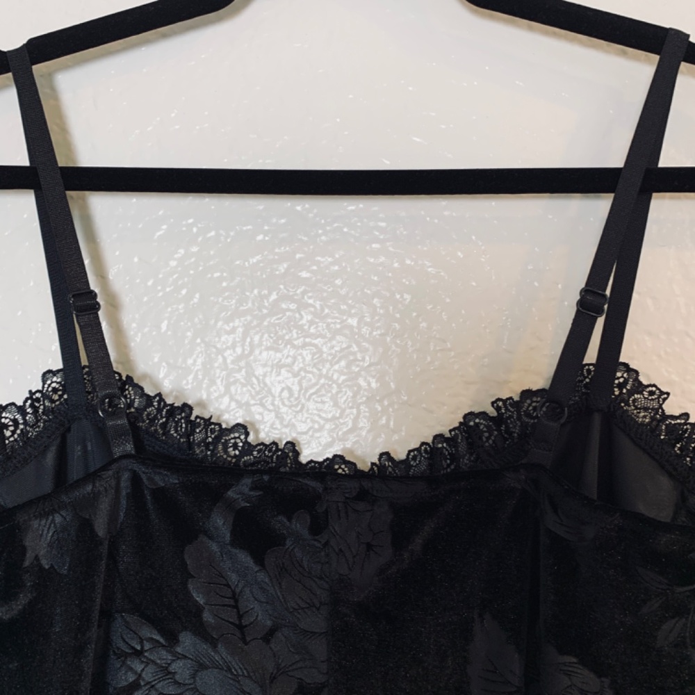InGoticos Black Velvet Gothic Mini Dress Large Silver Cross Charm Whimsigoth - Picture 13 of 16